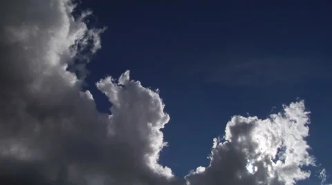 Time Lapse.  White clouds and blue sky 库存影片 48352860