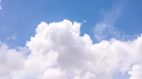 Time lapse of The white clouds in the sky were gathering before the rain Stock Footage 253177526
