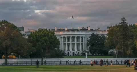 A time-lapse of the White House at sunset Stock Footage 141406135