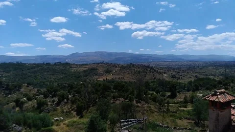 Time lapse wide view of a mountain - Serra da Estrela 動画素材 163071555