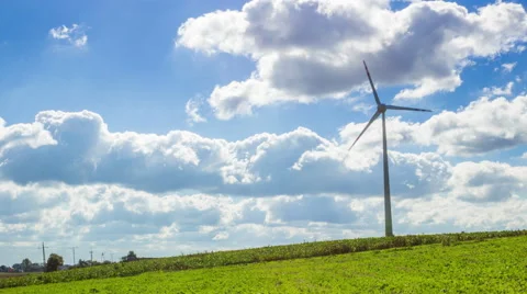 Time lapse of a wind power plant with variable speed in the countryside Video stock 58632262