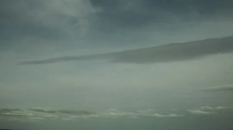 Time Lapse of  Wind Shear in Three Cloud Layers 스톡 동영상 54718544