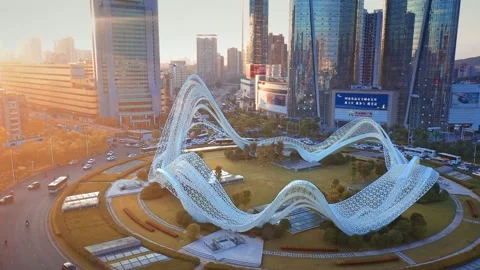Time Lapse Of The Wuhan City 動画素材 166716279