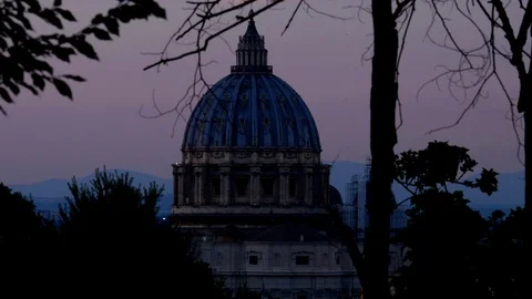 Time Lapse ZoomOut Saint Peter Dome  from dusk to night Stock Footage 91167001