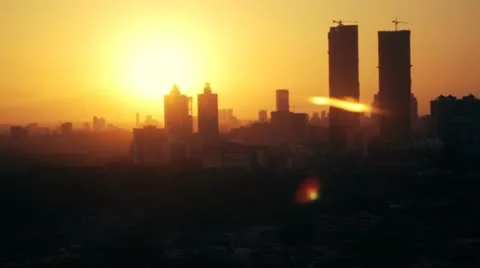 Time lapsed sunset over Mumbai city skyline Stock Footage 10984658