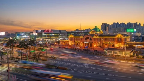 Time lapseTime Lapse Traffic at Seoul Station in Seoul South Korea. Stock Footage 100276712