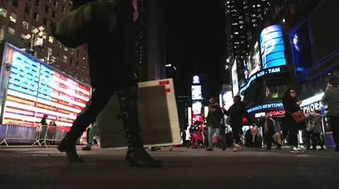 Time Square crowd slow-motion Stock Footage 22147074