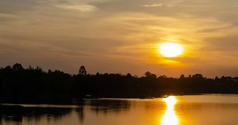 Timelap sunset and clouds in evening time. Stock Footage 99565248