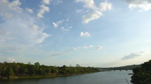 Timelape blue sky and clouds in evening time. Stock Footage 131004752