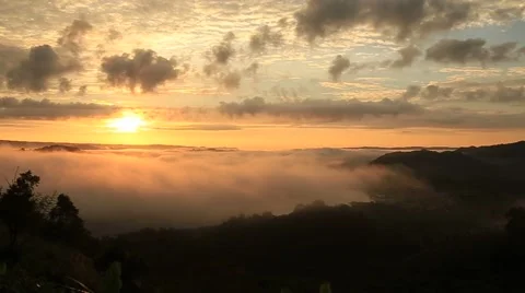 Timelapes mist sunrise Vídeos de archivo 65588606