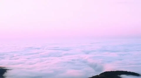 Timelaps of moving fog in mountains Video stock 22434464