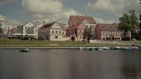 Timelaps Nemiga, a right tributery of the Svisloch River in Minsk Belarus, Video stock 196625814