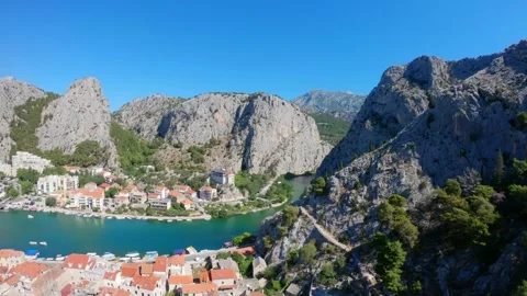 Timelaps from Omis, Croatia Vídeos de archivo 326445338