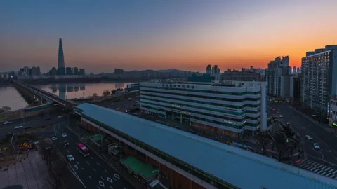 TimeLapse 4kT wilight sunset at han river seoul korea Stock Footage 194279792