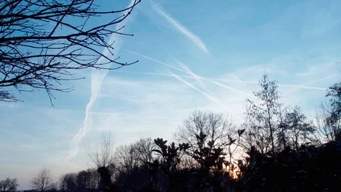 Timelapse airplane trails Video stock 103215040