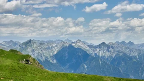 Timelapse in the Alps, Italy 動画素材 199382116