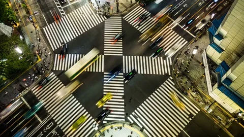 Timelapse and bird view of the Ginza street view,Tokyo, Japan Stockbeeldmateriaal 81992478