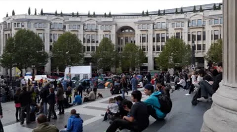 Timelapse anti-capitalist protest at St. Pauls' Cathedral, London Stock Footage 8912325
