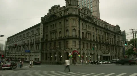 Timelapse Astor Hotel traffic Video stock 11592136