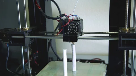 Timelapse: Automatic three dimensional 3d printer performs plastic. Vidéo 122701306