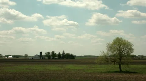 Timelapse barn houses Video stock 11560502