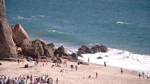 Timelapse beach wedding at Point Dume 스톡 동영상 230013389