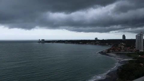 Timelapse of a beautiful beach in Panama on a dark, cloudy day. Stock Footage 344881673