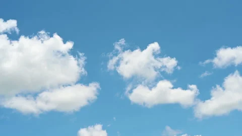 Timelapse of beautiful blue sky and white cloud. 動画素材 155330129