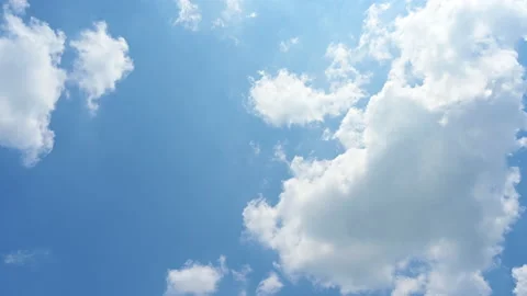 Timelapse of beautiful blue sky and white cloud. 動画素材 196663609
