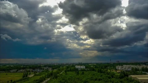Timelapse of beautiful clouds of heavy rain Video stock 201161720