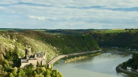 Timelapse - Beautiful clouds over Castle Katz Видео 62467496
