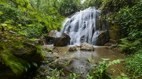 Timelapse of Beautiful Waterfall Slide Left To Right Video stock 37402497