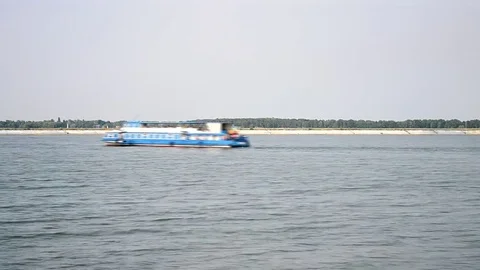 Timelapse of a big ship turns and goes back Stock Footage 71467232
