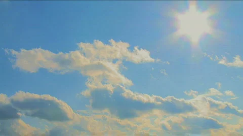 Timelapse from blue to cloudy sky Stock-Footage 745471
