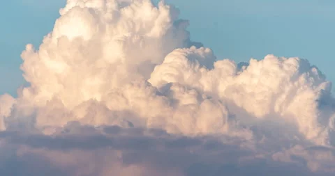 Timelapse Blue sky fluffy white clouds on summer season bright clear skyline 動画素材 262502777