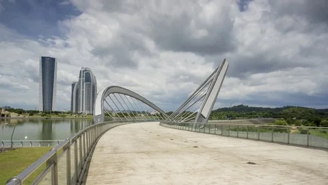 Timelapse at Butterfly bridge in putrajaya Stock Footage 73099720