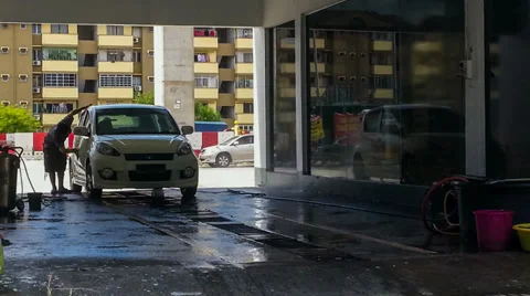 Timelapse Car wash Reversed 스톡 동영상 33972034