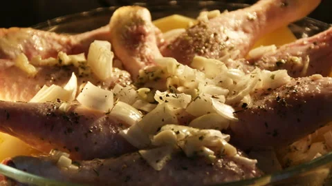 Timelapse of chicken in a oven Stock Footage 115079871