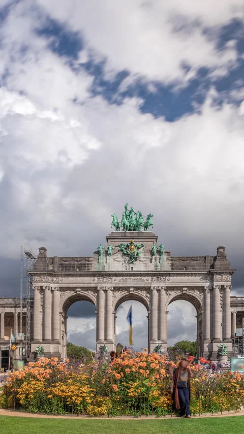 Timelapse Cinquantenaire Arcade Parc du Cinquantenaire Brussels Vídeo Stock 322016155