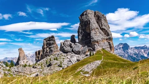 Timelapse cinque torri Stock Footage 208915560
