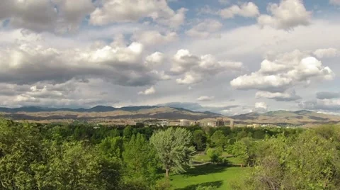 Timelapse City Park With Clouds 動画素材 11147031