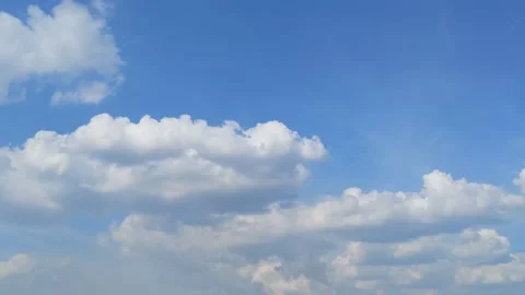 Timelapse of clear clouds and blue sky Stock Footage 160495531