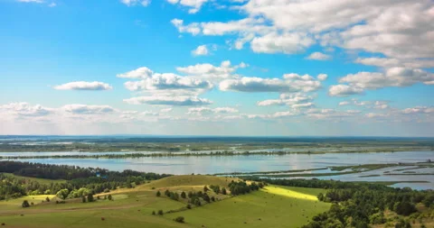 Timelapse of cloud movement and beautiful views of the river floods Video stock 95043228