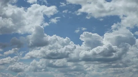 Timelapse clouds in blue sky Vídeo Stock 46933351