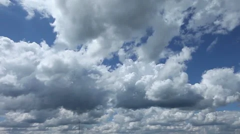 Timelapse clouds in blue sky Vídeo Stock 46933407