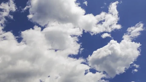 Timelapse of clouds in the blue sky Stock-Footage 123721183