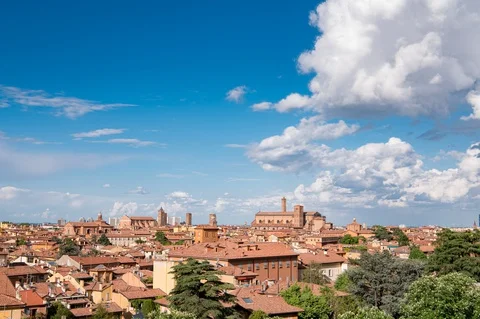 Timelapse clouds Bologna, Italy Video stock 129871653