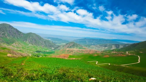 TimeLapse. Clouds fly over high mountains 스톡 동영상 103865816