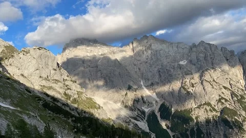 Timelapse of clouds moving above the mountains Stock Footage 196789027