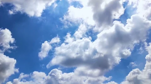 Timelapse of clouds moving in and sun rays piercing through them Stock Footage 114733749